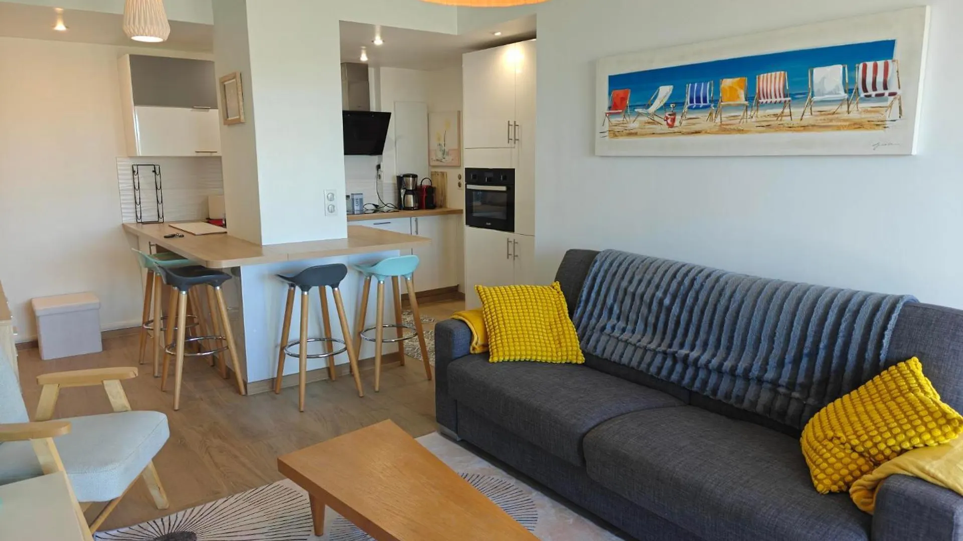 Appartement Toit Terrasse Nice-Ouest Avec Parking, Clim Et Piscine 0*, Nice France